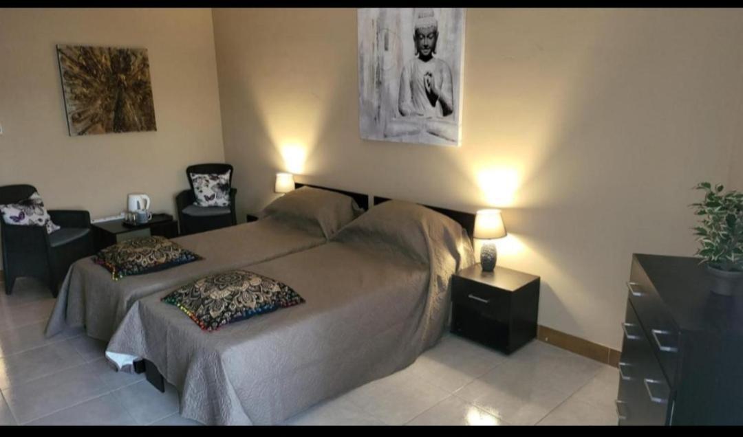 Lotus Guest House Malta Gzira Chambre photo