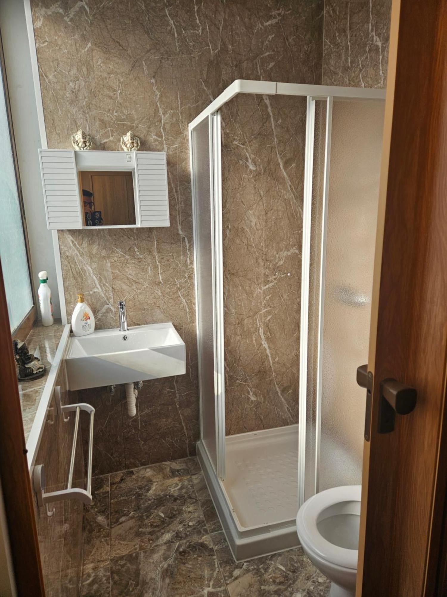 Lotus Guest House Malta Gzira Extérieur photo